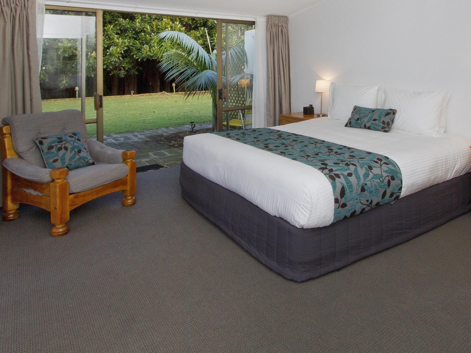 Отель Castaway Norfolk Island Бернт-Пайн Экстерьер фото