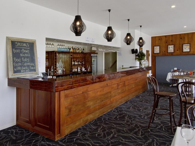 Отель Castaway Norfolk Island Бернт-Пайн Экстерьер фото